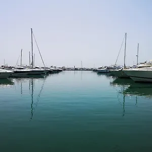apartamento-con-vistas-en-puerto-banus.es-andalucia.com/